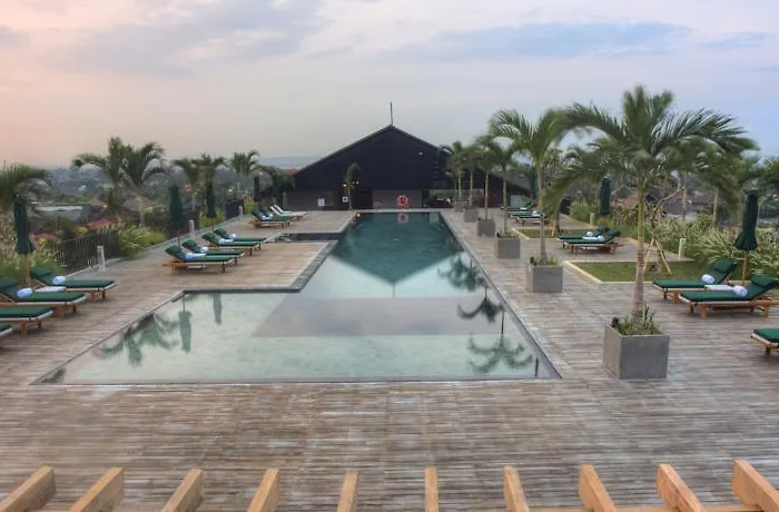 Cross Paasha Bali Hotel