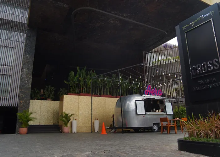 Cross Paasha Bali 5*