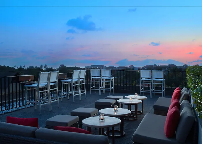 Hotel Cross Paasha Bali